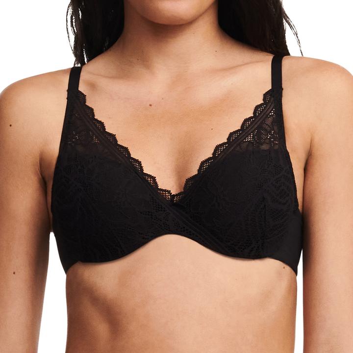 Actual product image Chantelle Easy Feel Floral Touch cup bra (70 C, Single pack)