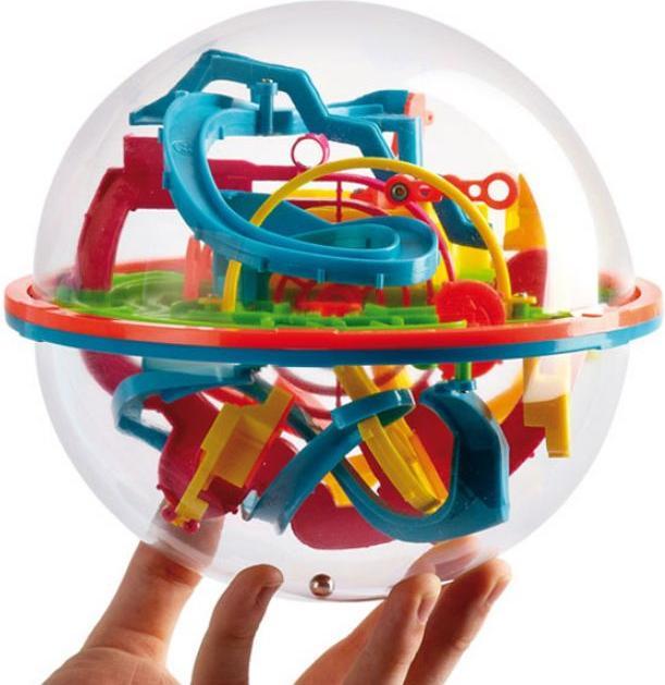 Actual product image Brainstorm Labyrinth Ball large (German, French, English, Italian)