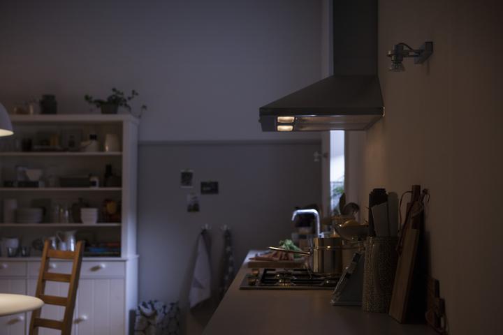 Produktbild Philips Kerze (E14, 2.10 W, 250 lm, 1 x, E)