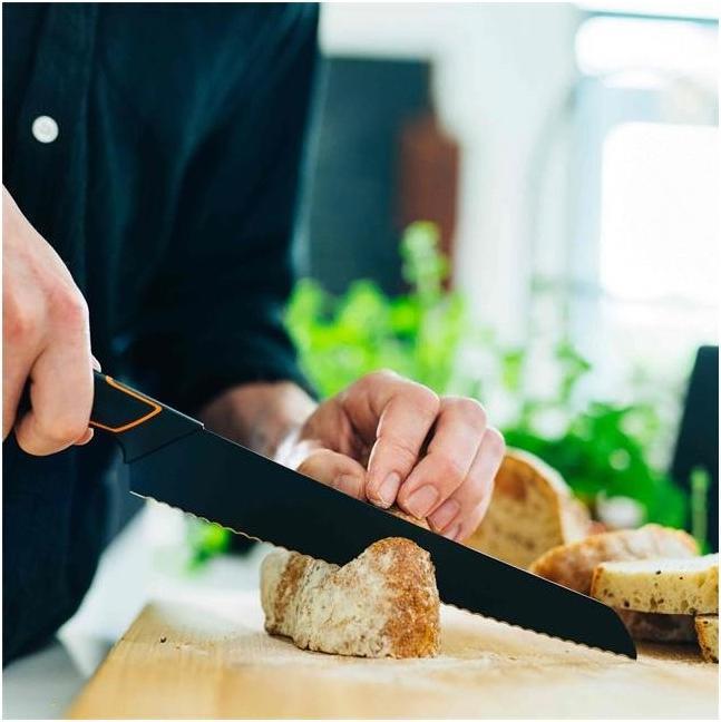 Produktbild Fiskars Brotmesser (23 cm)