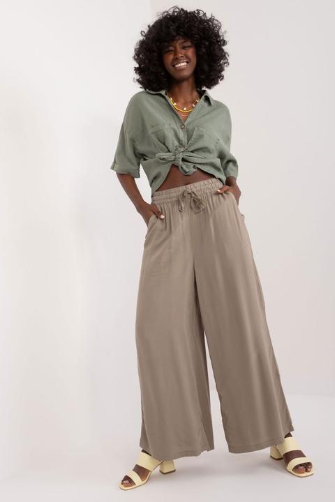 Sublevel Damen Hose model