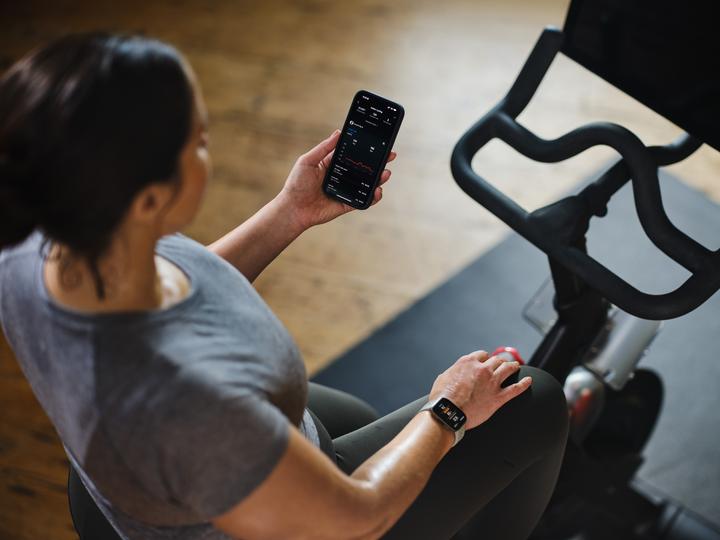 Produktbild Amazfit Bip 6 (46.30 mm)