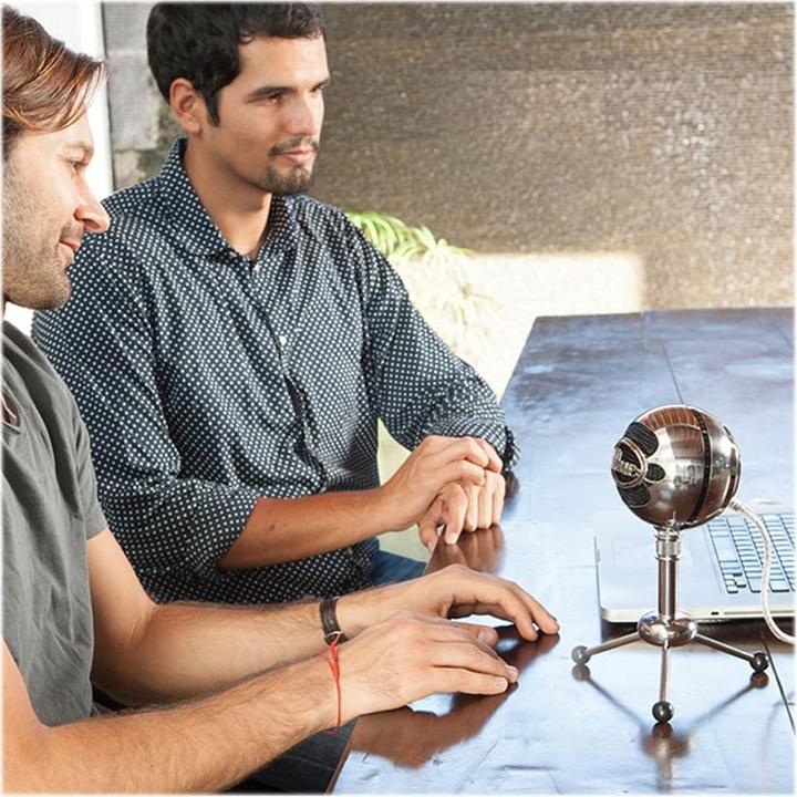 Actual product image Blue Snowball