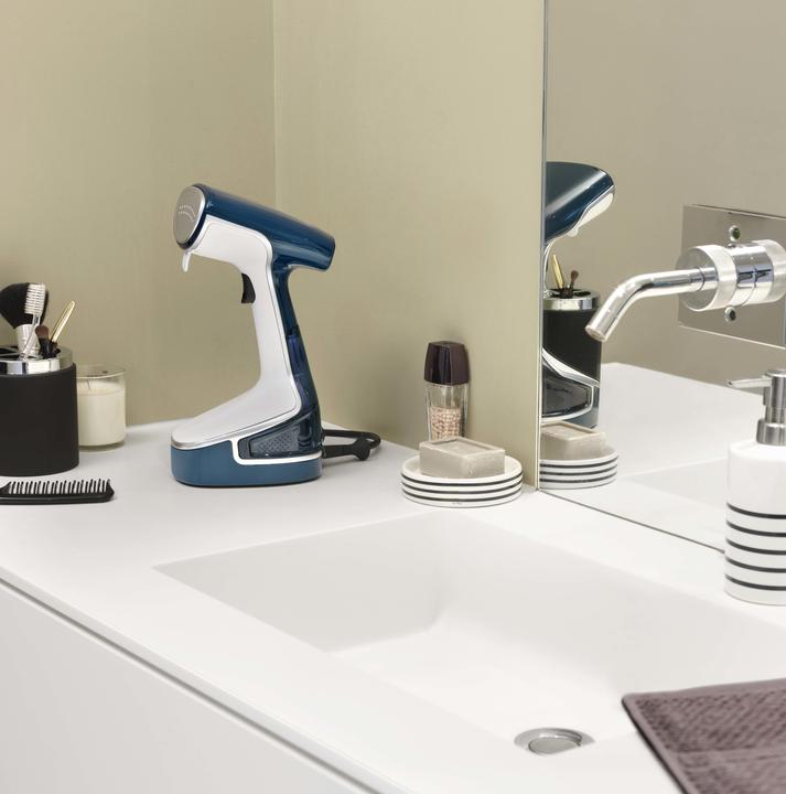 Actual product image Tefal DR8085 Access Steam (1500 W, 24 g/min)