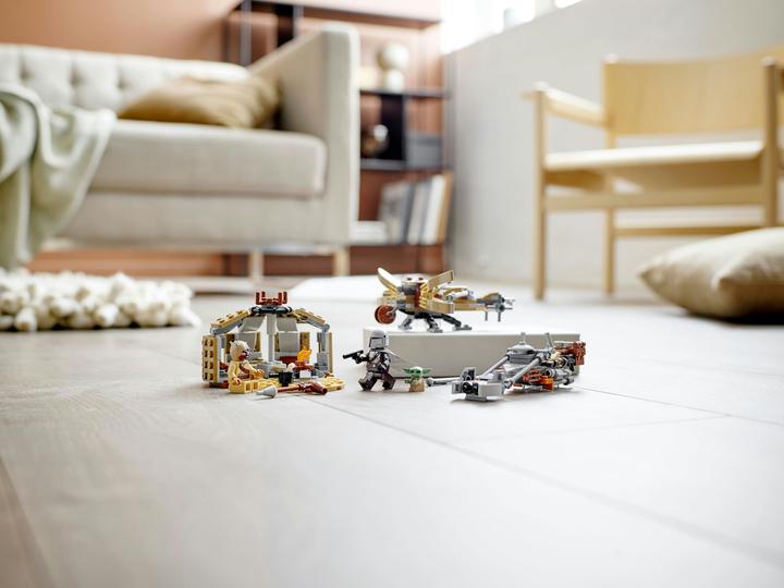 Actual product image LEGO Star Wars 75299 Problems on Tatooine Set (75299, LEGO Rare Sets, LEGO Star Wars)