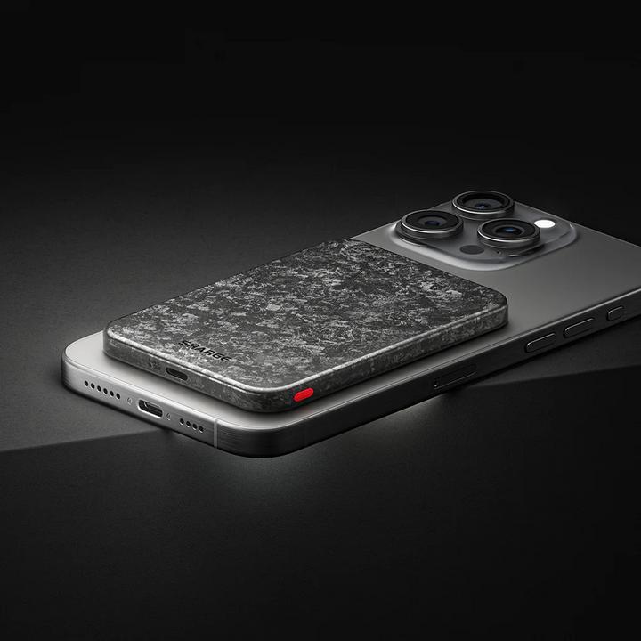 Actual product image Sharge CarbonMag (5K) (5000 mAh, 20 W, 19.25 Wh)