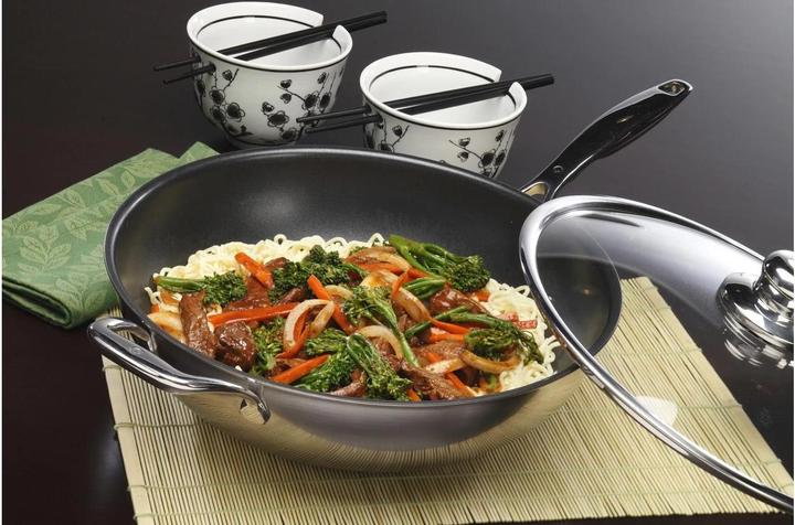 Image du produit Swiss Diamond Poêle à wok INOX gris acier (32 cm, Wok, Acier inoxydable, Fonte d'aluminium)