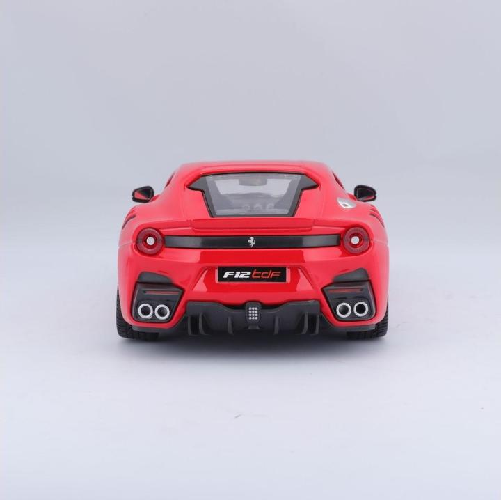Produktbild Bburago Ferrari F12tdf
