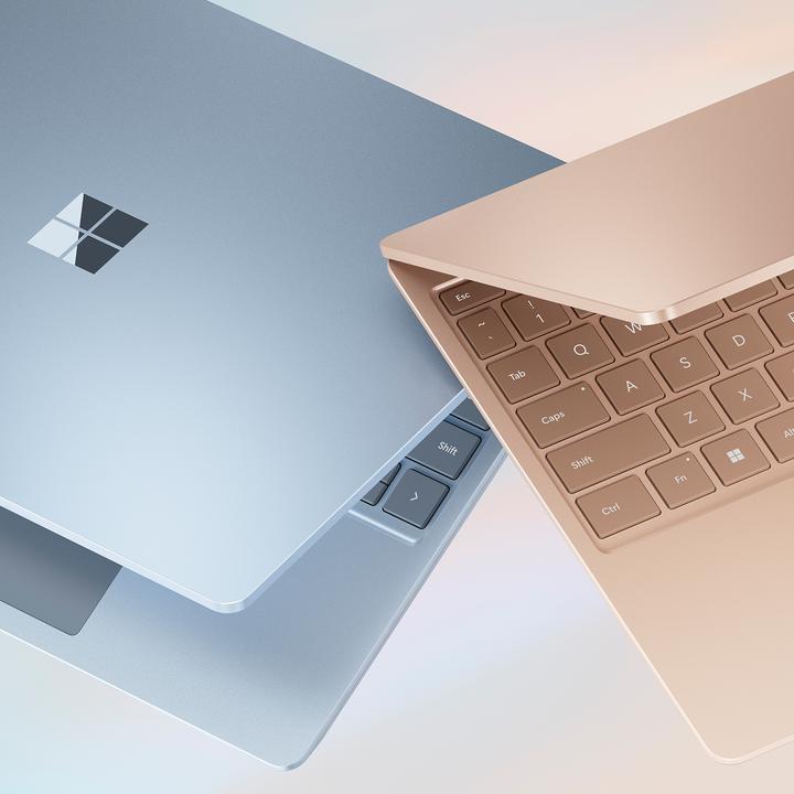 Actual product image Microsoft Surface Laptop Go 3 (12.45", Intel Core i5-1235U, 16 GB, 256 GB, CH)
