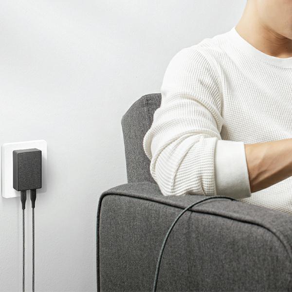 Produktbild Uniq Votre Slim Duo 1x USB-A 1x USB-C 3 A Ladegerät (359BLK) (20 W)