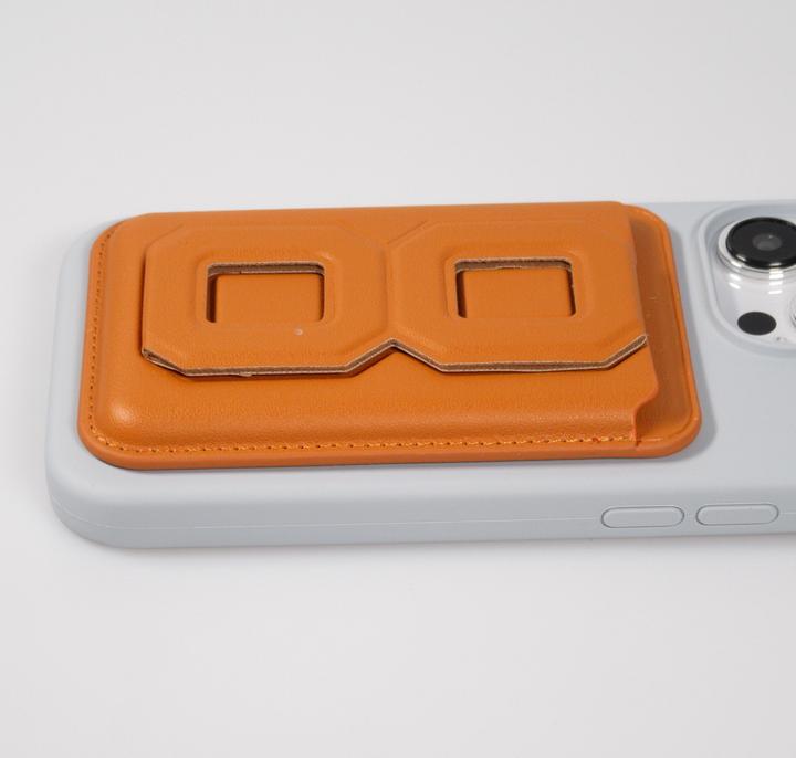 Actual product image PhoneLook Porte-cartes magnétique wallet MagSafe cuir végan avec aimant fort et support pliable intégré clair