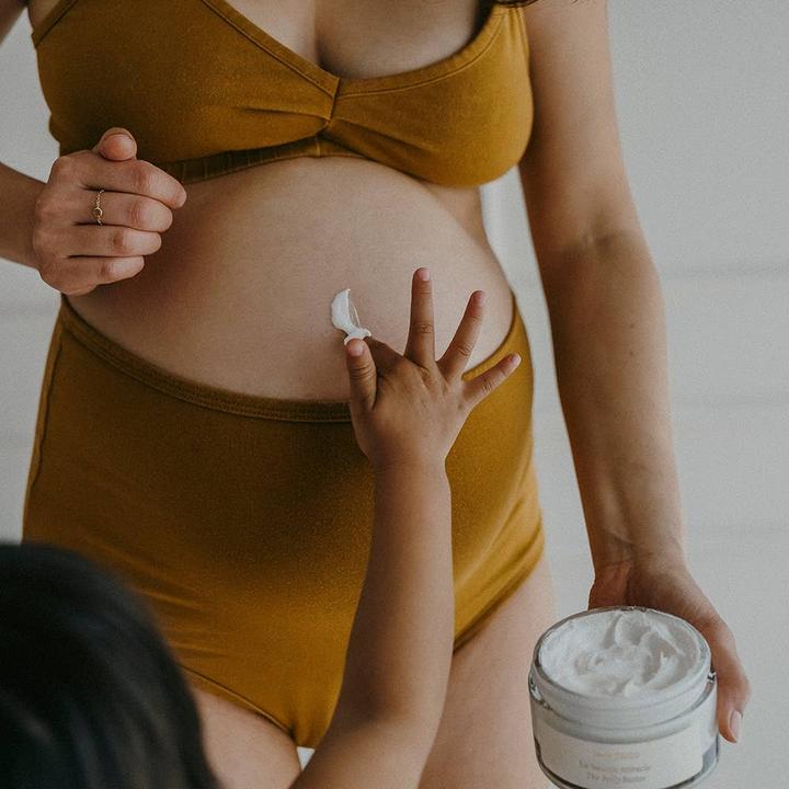 Actual product image Ilado The Organic Belly Butter - 200 ml (Body cream, 200 ml)