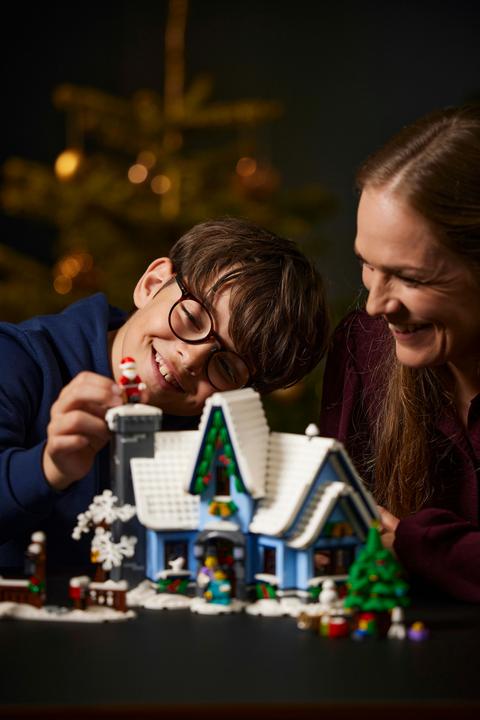 Image du produit LEGO Visite du Père Noël (10293, LEGO Creator Expert, LEGO difficiles à trouver)