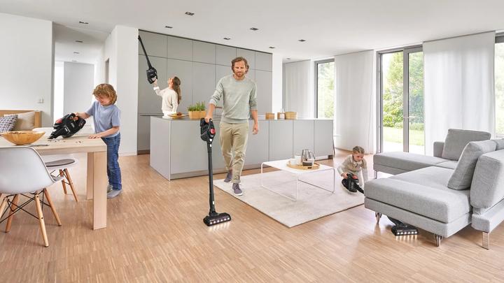 Actual product image Bosch Hausgeräte BCS82PWR25 Unlimited Series 8 Steelstofzuiger