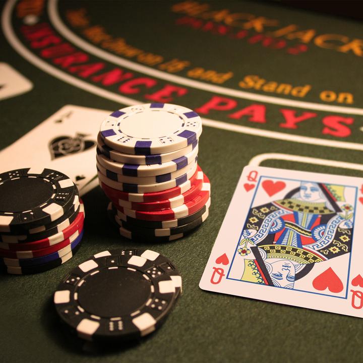 Image du produit Relaxdays Cartes de poker (Allemand, Français, Italien, Anglais)