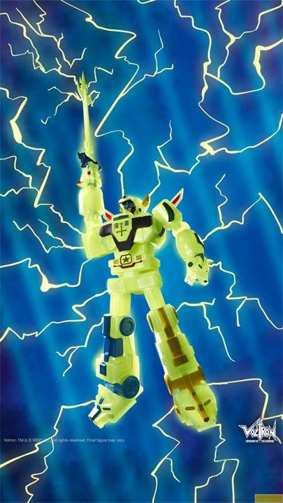 Actual product image Super7 Voltron: Defender of the Universe Ultimates Action Figure Voltron (Lightning Glow) 18 cm