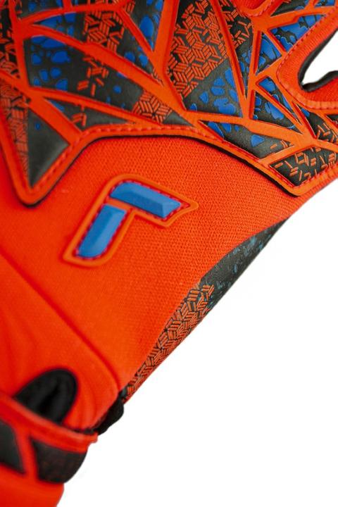 Actual product image Reusch Goalkeeper glove Attrakt Fusion Guardian - 9 (9)