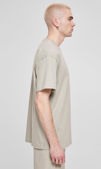 Actual product image Urban Classics Heavy Oversized Tee (XXL)