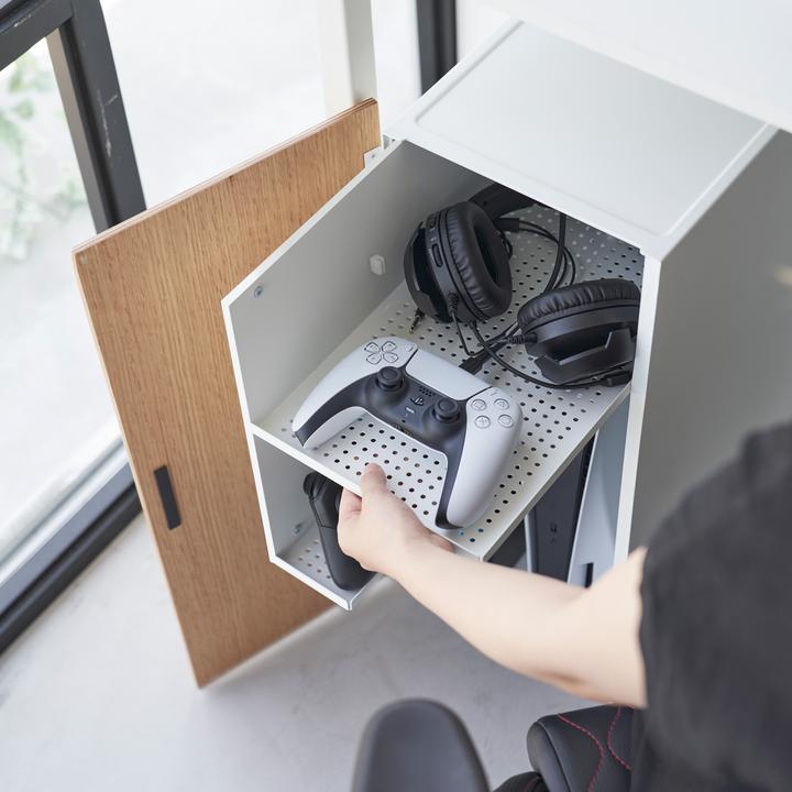 Actual product image Yamazaki TOWER games console organiser