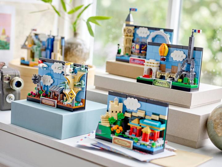 Actual product image LEGO Postcard from Australia (40651, LEGO Creator Expert, LEGO Rare Sets)