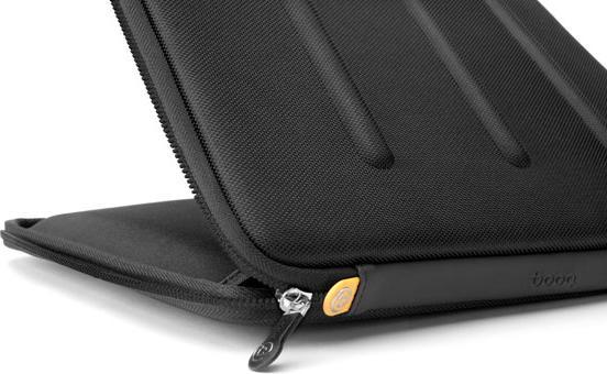 Actual product image booq Viper Case (13.30", Apple)