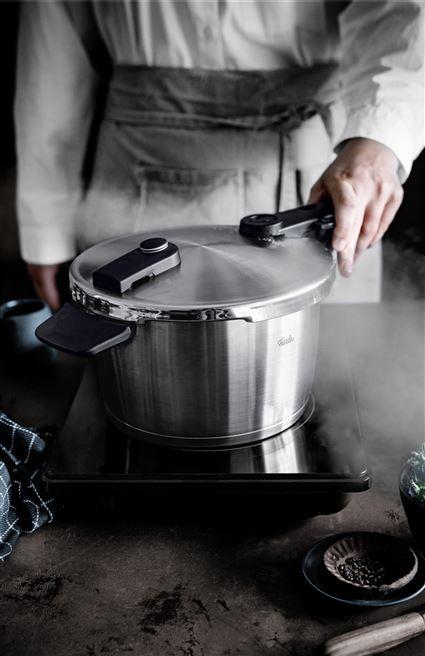 Produktbild Fissler Vitaquick Premium (26 cm, Dampfkochtopf, Edelstahl)