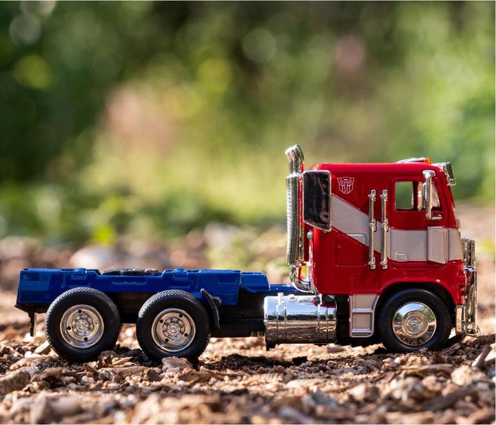 Produktbild Jada Transformers T7 Optimus Prime Truck 1:32