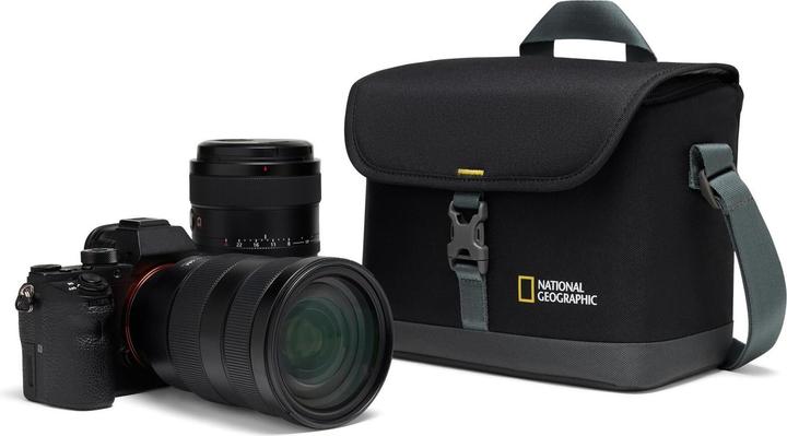 Image du produit National Geographic Kamera-Tasche Medium Schwarz (Sac à bandoulière pour appareil photo, 6.25 l)