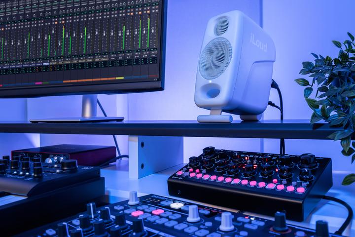 Immagine prodotto IK Multimedia iLoud Micro Monitor Pro Single (Attivo, 1 pz., 1x 50 W)
