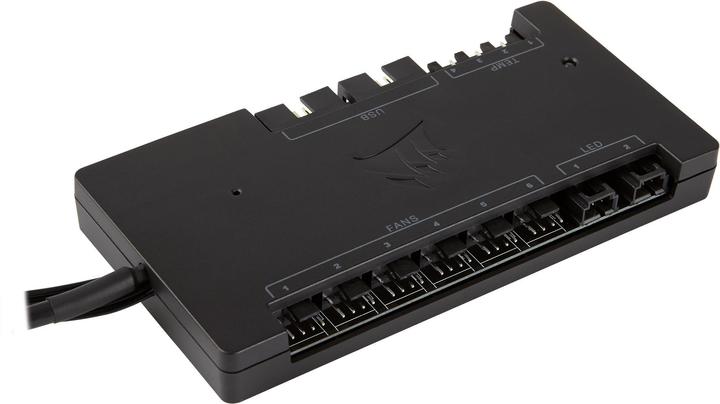 Corsair Commander Pro (6 Fan)