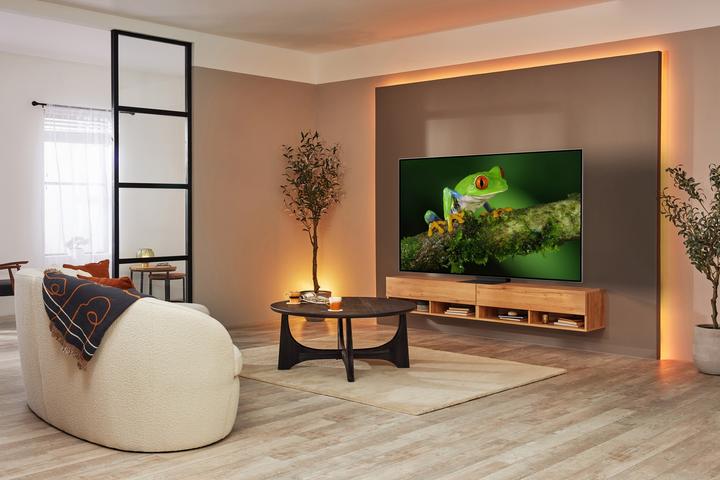 Actual product image Samsung QE85QN800BT (85", QN800B, NeoQLED, 8K, 2022)