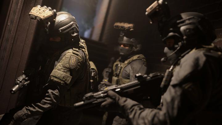 Immagine prodotto Activision Call of Duty: Modern Warfare (PS4, EN)