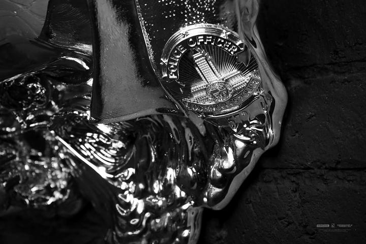 Image du produit Purearts TERMINATOR - T-1000 Liqu. Metal Mask - Statuette compatible '29x36x44cm