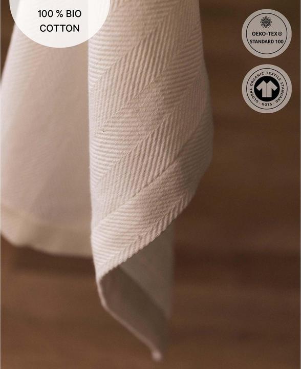 Actual product image Esmée Table cloth (150 x 240 cm)
