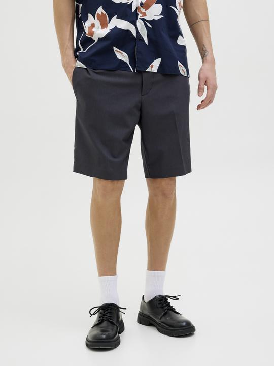 Actual product image Jack & Jones Relaxed Fit Shorts Shorts (M)