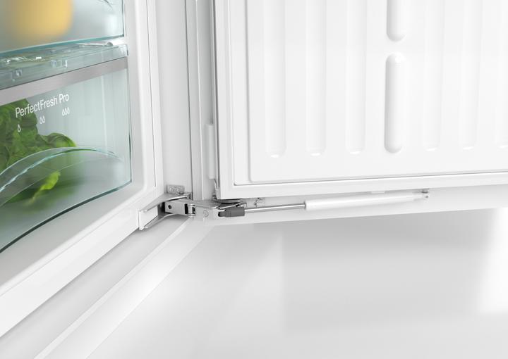 Produktbild Miele FN 30402 i (Einbau, 65 l)