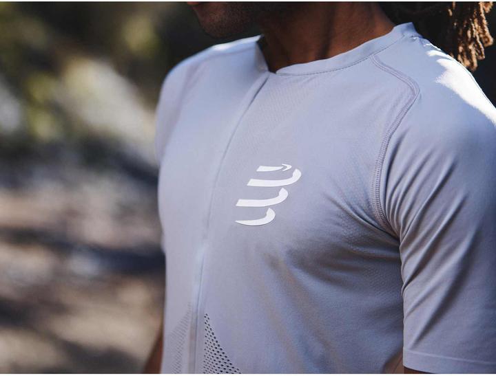 Actual product image Compressport Trail Half-Zip Fitted SS Top (S)