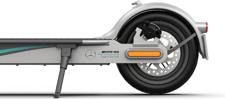 Image du produit Xiaomi Mi Pro 2 Mercedes AMG Petronas F1 Team Edition CH (20 km/h, 45 km, 300 W)