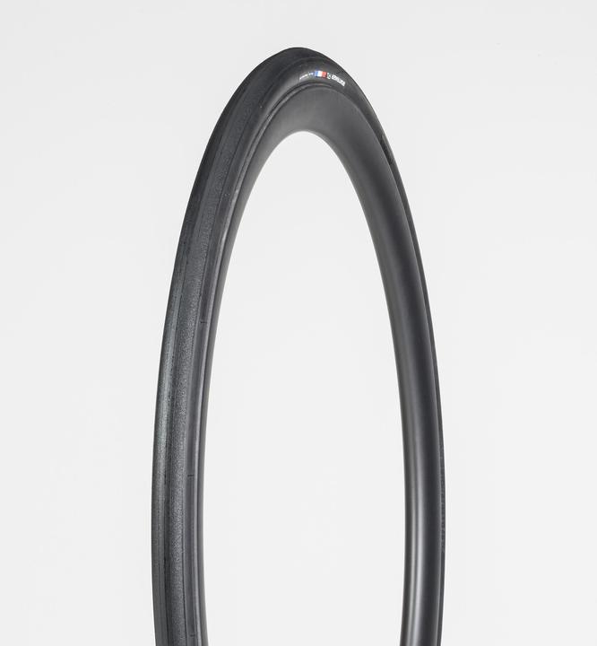 Actual product image Bontrager R1 road bike tyre (25-622)