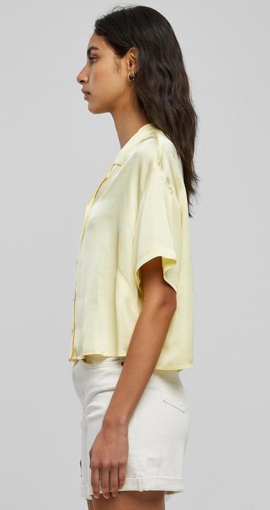 Actual product image Urban Classics Ladies Viscose Satin Resort Shirt - 17070 (5XL)