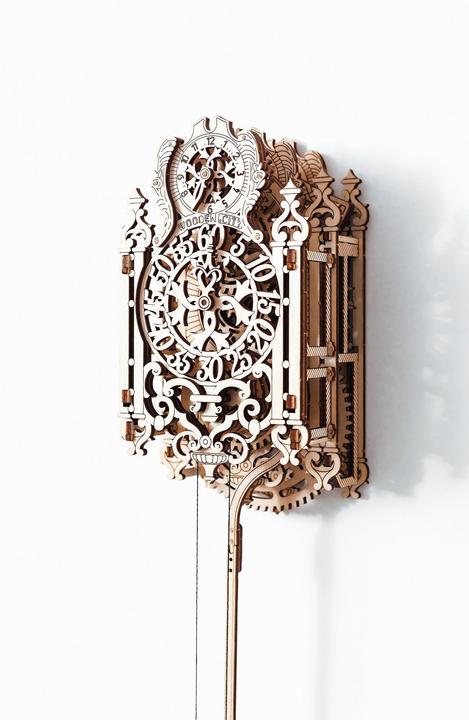 Produktbild WoodenCity Königliche Wand-Pendeluhr