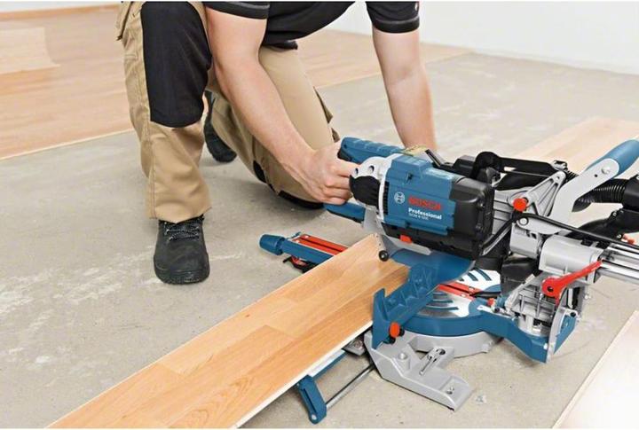 Produktbild Bosch Professional Paneelsäge GCM 8 SDE