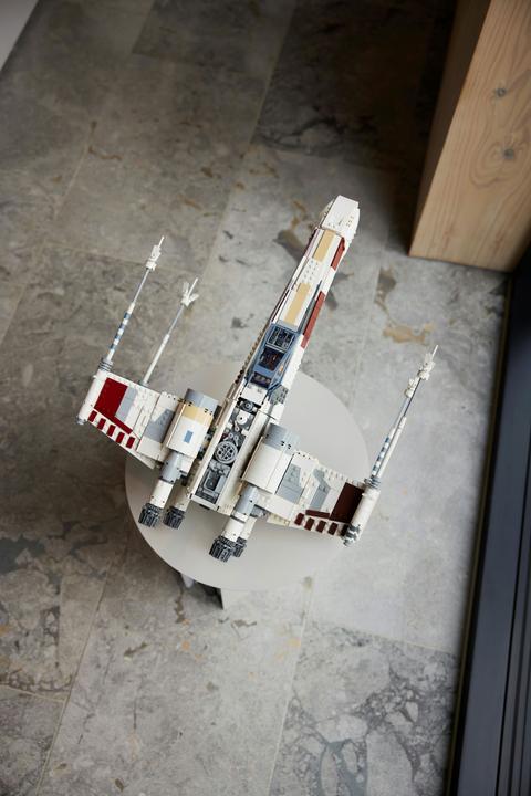 Actual product image LEGO X-Wing Starfighter (75355, LEGO Star Wars, LEGO Rare Sets)