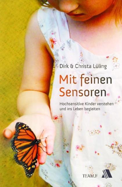 With fine sensors (German, Christa, Dirk/Lüling, Lüling, 2014)