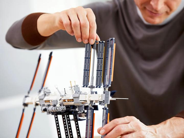 Produktbild LEGO Internationale Raumstation (21321, LEGO Ideas, LEGO Seltene Sets)