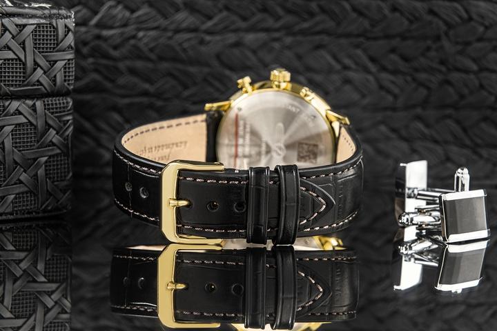Actual product image Zeppelin LZ129 Hindenburg moon phase (Chronograph, 40 mm)