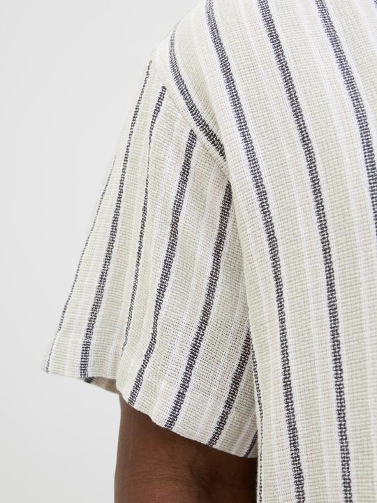 Produktbild Jack & Jones Jorcoba Stripe Resort Shirt Ss Sn Pls (8XL)