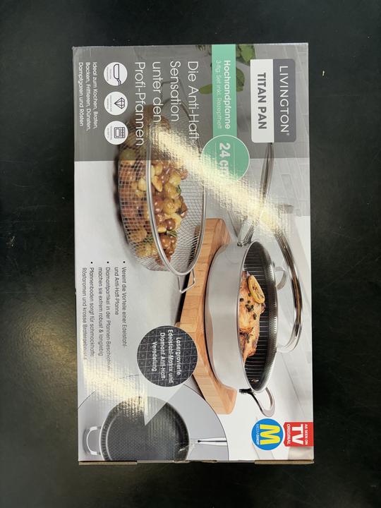 Actual product image Livington Titan Pan (26.50 cm, Frying pan, Aluminium, Stainless steel)