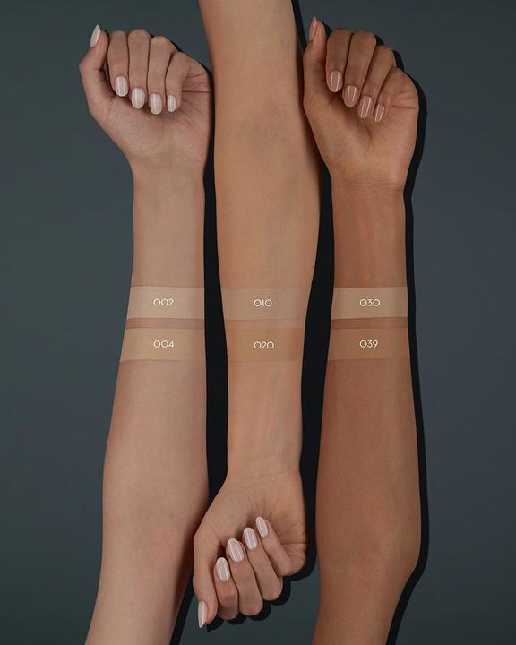 Actual product image Catrice Foundation True Skin Hydrating 046 Neutral Toffee (046 Neutral Toffee)