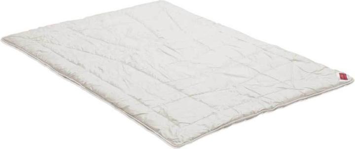 Image du produit Hefel Zirbendecke Wellness medium, Füllung: 100% Schafschurwolle mit Zirbenflocken (1260 g, 155 x 200 cm)